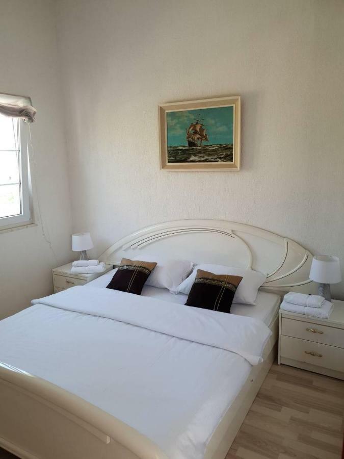 Island Of Pag Holiday Apartments Exteriér fotografie